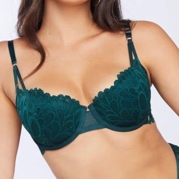 Savage X Fenty Other - Savage X Fenty size 40 DDD Not Sorry Lightly Lined Lace Balconette Bra in Green